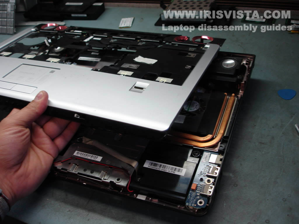 Toshiba Satellite X205 X200 disassembly guide