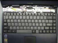Toshiba Satellite 1200. Removing laptop keyboard.