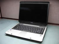 Toshiba Satellite A105. Remove replace FL inverter and LCD screen.