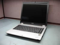 Toshiba Satellite A85 laptop. Replacing laptop memory.