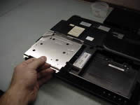 Toshiba Satellite P10 P15 access hard drive